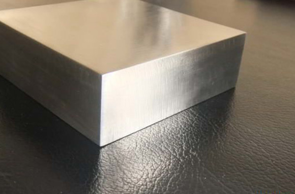 Clad plate